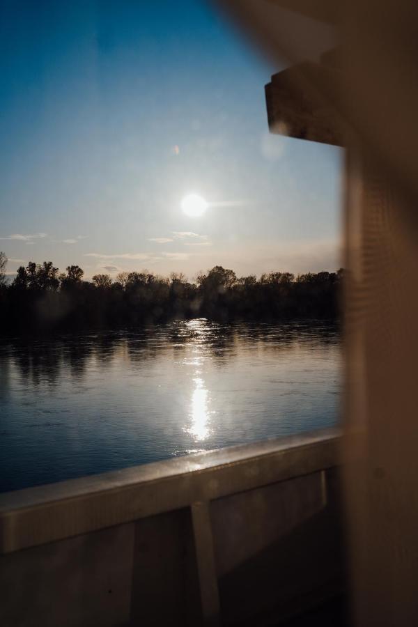 Botel Pressburg Extérieur photo